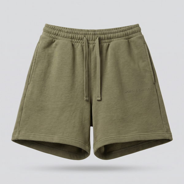 Short en molleton, olive, vue de face — NORTH & CARTOON
